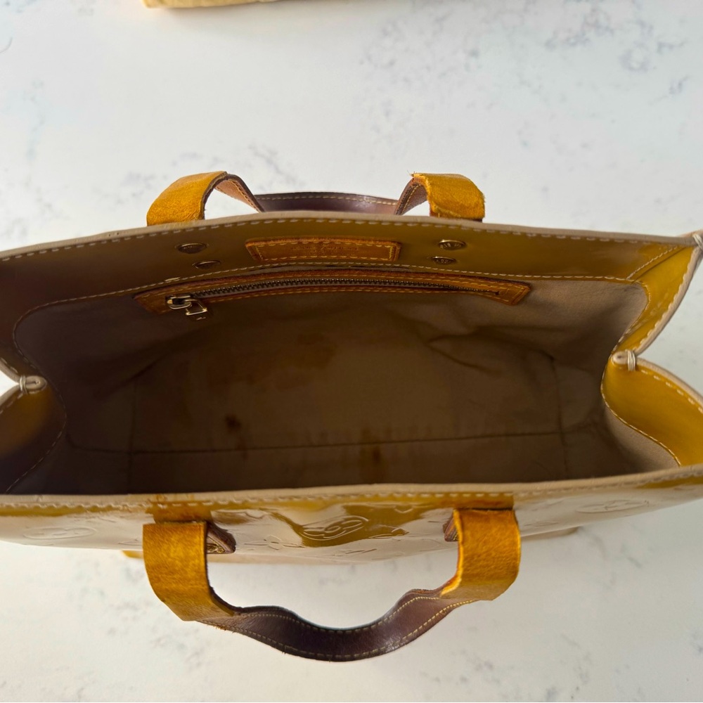 Vintage gold Louis Vuitton handbag - Picture 5 of 7